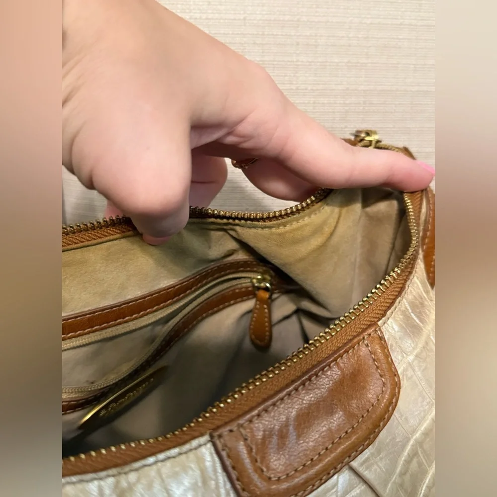 Brahmin Cream and Brown Croc-Embossed Leather Shoulder Bag